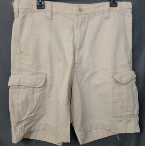 st johns bay mens cargo shorts size 34 beige color
